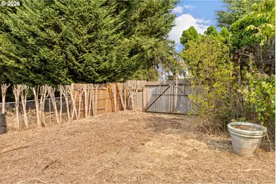 15035 Glen Oak Rd, Oregon City, OR 97045 - Photo 33