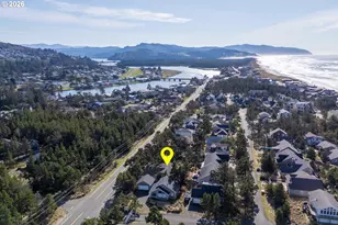 34320 Cape Kiwanda Dr, Pacific City, OR 97135 - Photo 43