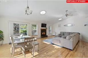 34320 Cape Kiwanda Dr, Pacific City, OR 97135 - Photo 3