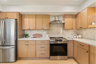 3906 SW Wilbard St, Portland, OR 97219 - Photo 23