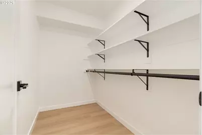 3906 SW Wilbard St, Portland, OR 97219 - Photo 11