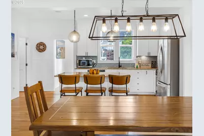 2746 SW Barnacle Ave, Lincoln City, OR 97367 - Photo 9