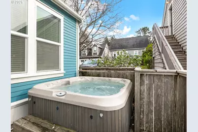 2746 SW Barnacle Ave, Lincoln City, OR 97367 - Photo 35