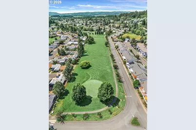 12050 SW King George Dr, Portland, OR 97224 - Photo 37
