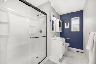 12050 SW King George Dr, Portland, OR 97224 - Photo 21
