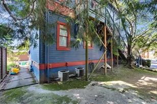 2606 SE Pine St, Portland, OR 97214 - Photo 19