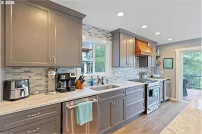 6564 Artemis Ln, West Linn, OR 97068 - Photo 3