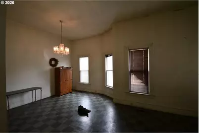 1103 E 11th St, The Dalles, OR 97058 - Photo 9