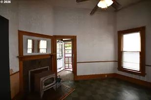 1103 E 11th St, The Dalles, OR 97058 - Photo 3