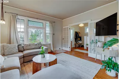 4136 NE 10th Ave, Portland, OR 97211 - Photo 5