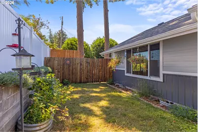 1461 Kingwood Ave, Coos Bay, OR 97420 - Photo 37