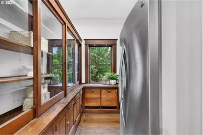 306 SE 15th Ave, Portland, OR 97214 - Photo 17