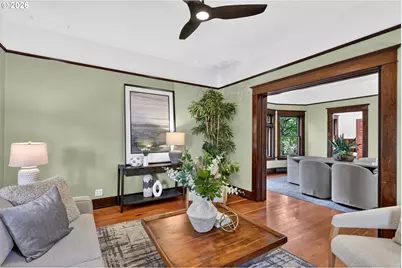 306 SE 15th Ave, Portland, OR 97214 - Photo 9