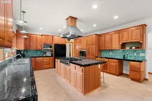 19209 S Ridge Rd, Oregon City, OR 97045 - Photo 9