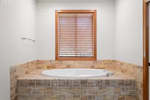 19209 S Ridge Rd, Oregon City, OR 97045 - Photo 25