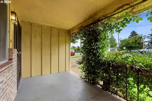 3003 SE 162nd Ave, Portland, OR 97236 - Photo 31