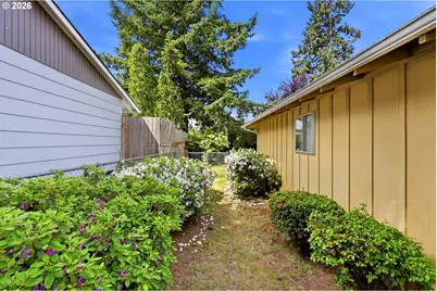 3003 SE 162nd Ave, Portland, OR 97236 - Photo 31