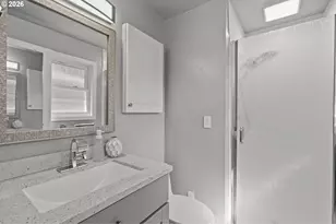 17459 SE Mill St, Portland, OR 97233 - Photo 29