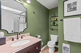 17459 SE Mill St, Portland, OR 97233 - Photo 31