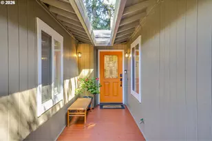 17459 SE Mill St, Portland, OR 97233 - Photo 5