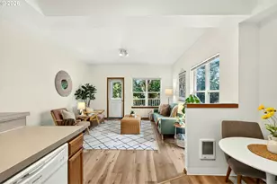 2315 N Lombard St, Portland, OR 97217 - Photo 17