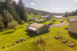 93380 Luscombe Loop, Coos Bay, OR 97420 - Photo 29
