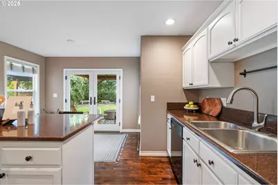 790 E 15th Cir, La Center, WA 98629 - Photo 17