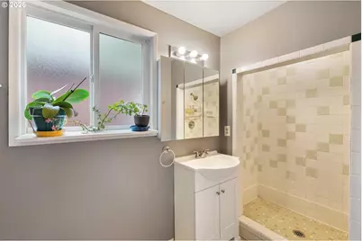 16691 S Holcomb Blvd, Oregon City, OR 97045 - Photo 23