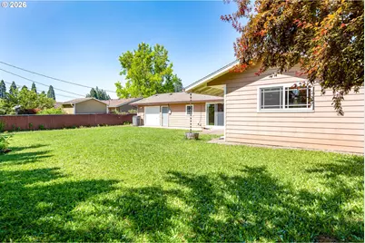 2221 NW 11th St, Corvallis, OR 97330 - Photo 43