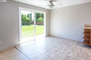 2221 NW 11th St, Corvallis, OR 97330 - Photo 7