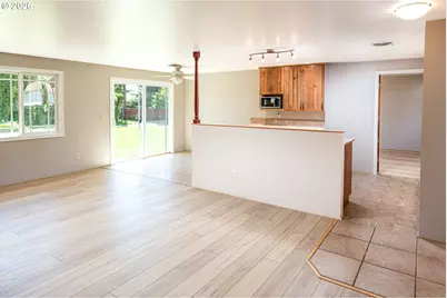 2221 NW 11th St, Corvallis, OR 97330 - Photo 5