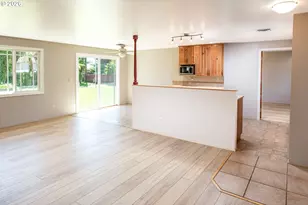 2221 NW 11th St, Corvallis, OR 97330 - Photo 5