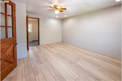 2221 NW 11th St, Corvallis, OR 97330 - Photo 29