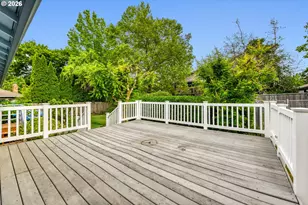 14575 SW Glenbrook Rd, Beaverton, OR 97007 - Photo 25