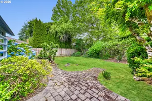 14575 SW Glenbrook Rd, Beaverton, OR 97007 - Photo 29