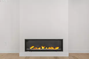 10236 NE Beech St, Portland, OR 97220 - Photo 15