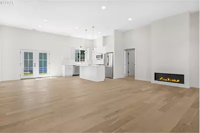 10236 NE Beech St, Portland, OR 97220 - Photo 11