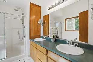 601 N 5th St, Kalama, WA 98625 - Photo 11
