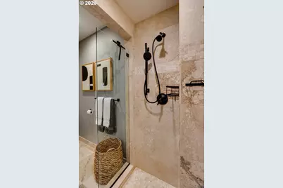 752 NW 12th Ave, Portland, OR 97209 - Photo 43