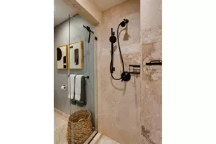 752 NW 12th Ave, Portland, OR 97209 - Photo 43