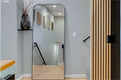 752 NW 12th Ave, Portland, OR 97209 - Photo 15