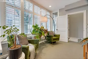 752 NW 12th Ave, Portland, OR 97209 - Photo 5