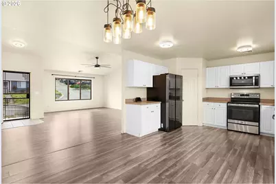 106 Umpqua View Dr, Roseburg, OR 97471 - Photo 9