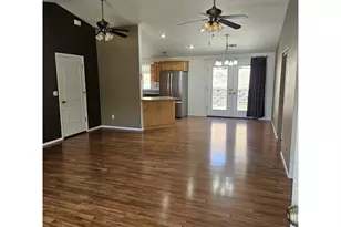 202 NE Plum Ridge Dr, Winston, OR 97496 - Photo 5