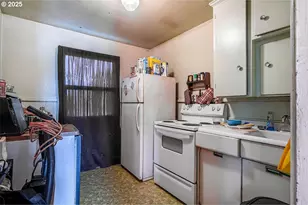 144 176 Reager St, Medford, OR 97501 - Photo 39