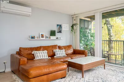 100 Kerr Pkwy #19, Lake Oswego, OR 97035 - Photo 11