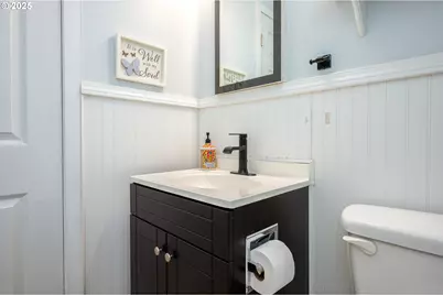 100 Kerr Pkwy #19, Lake Oswego, OR 97035 - Photo 21