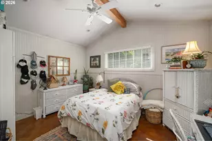 938 Oak St, Lake Oswego, OR 97034 - Photo 35