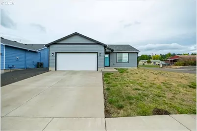 1231 46th Ct, Sweet Home, OR 97386 - Photo 1