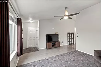 1231 46th Ct, Sweet Home, OR 97386 - Photo 5